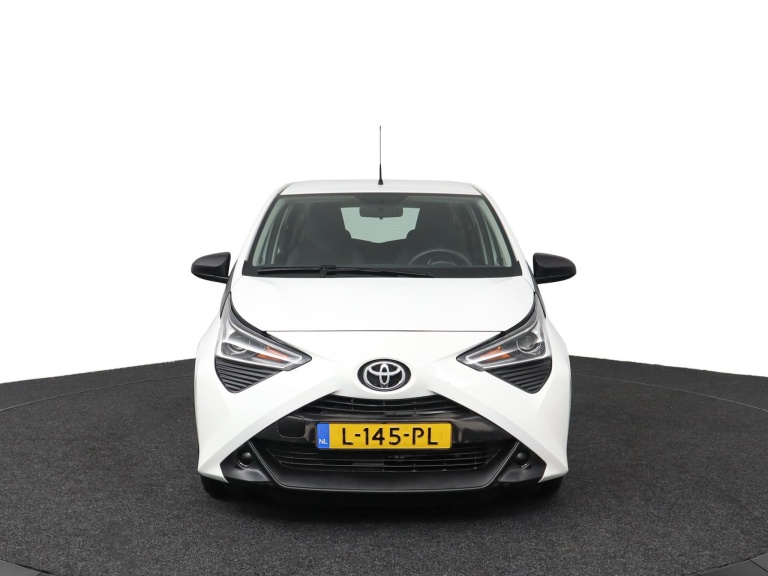 Toyota Aygo - 1.0 VVT-i x-fun 2