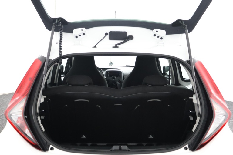 Toyota Aygo - 1.0 VVT-i x-fun 21