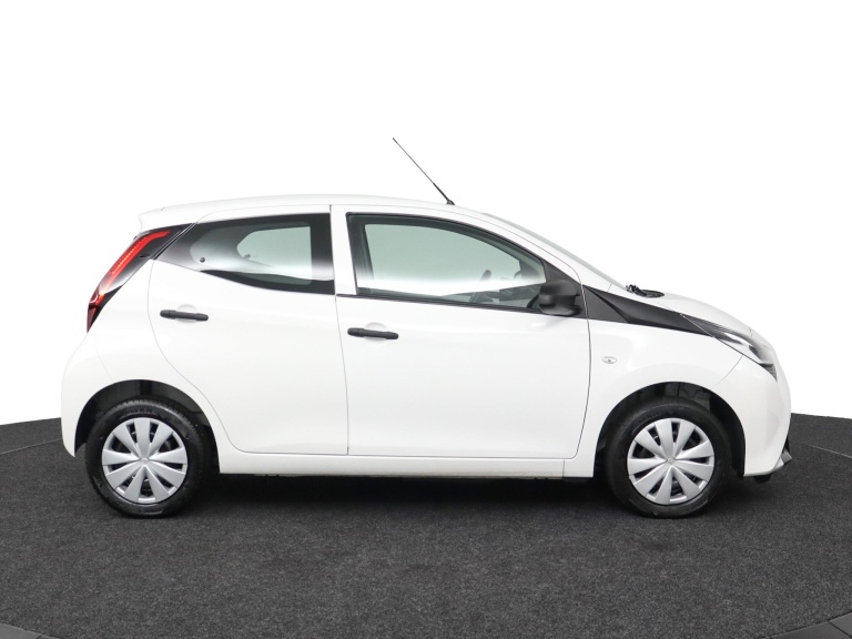 Toyota Aygo - 1.0 VVT-i x-fun 6