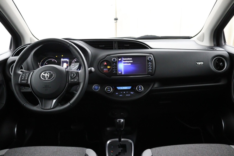 Toyota Yaris - 1.5 Hybrid Y20 Limited 10