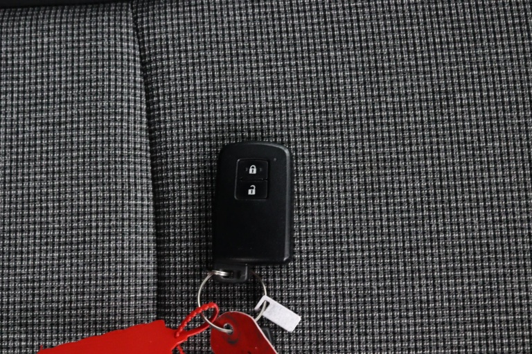 Toyota Yaris - 1.5 Hybrid Y20 Limited 25