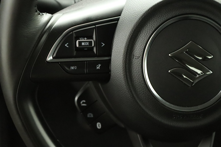 Suzuki Swift - 1.2 Select Smart Hybrid 19