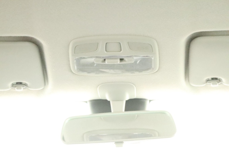 Suzuki Swift - 1.2 Select Smart Hybrid 33