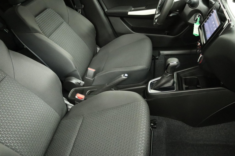 Suzuki Swift - 1.2 Select Smart Hybrid 61