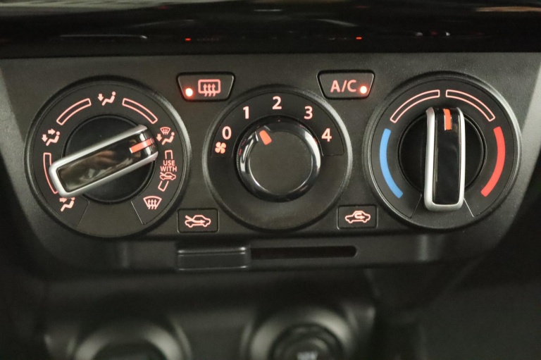 Suzuki Swift - 1.2 Select Smart Hybrid 7