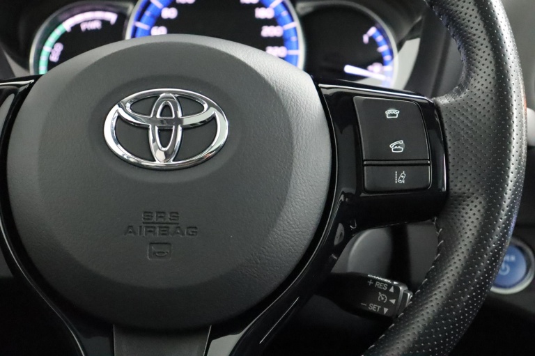 Toyota Yaris - 1.5 Hybrid Volcano Edition 21