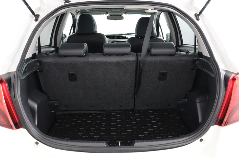 Toyota Yaris - 1.5 Hybrid Volcano Edition 24