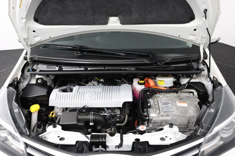Toyota Yaris - 1.5 Hybrid Volcano Edition 33