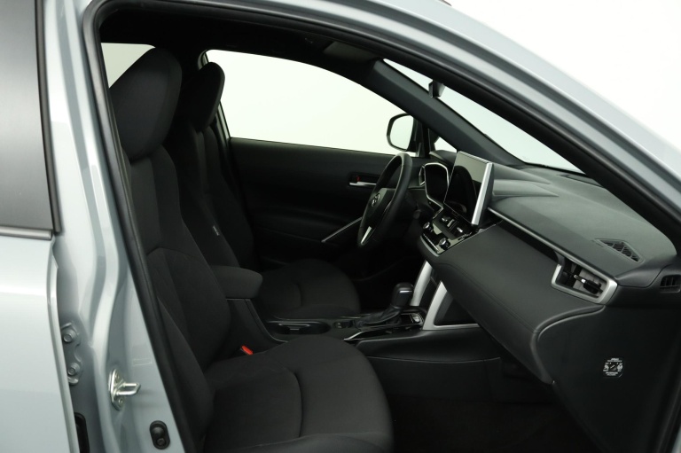 Toyota Corolla Cross - Hybrid 140 Dynamic 22