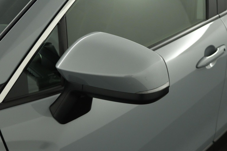 Toyota Corolla Cross - Hybrid 140 Dynamic 37