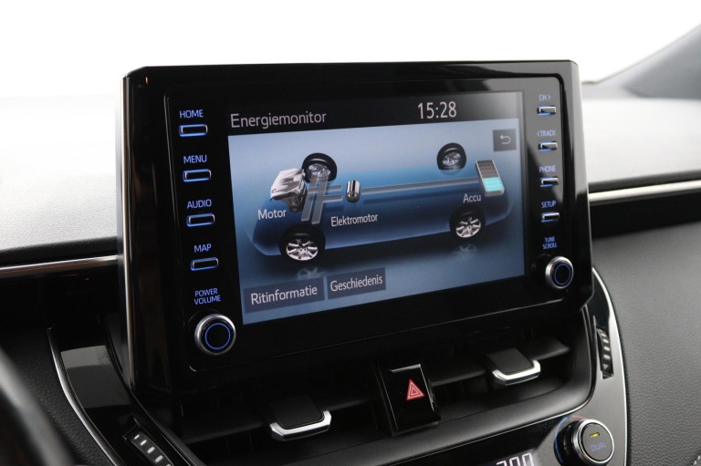 Toyota Corolla Touring Sports - 2.0 Hybrid Trek 46