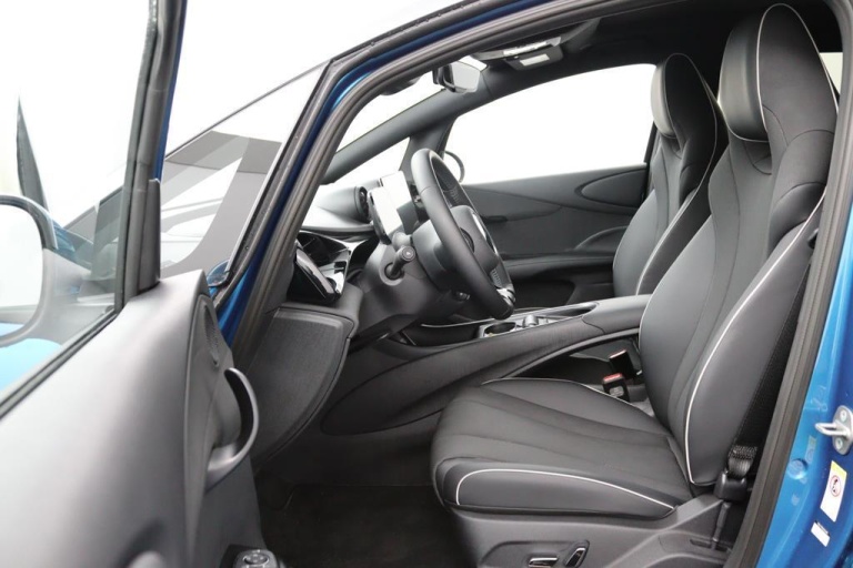 BYD DOLPHIN - Design 60.4 kWh 17