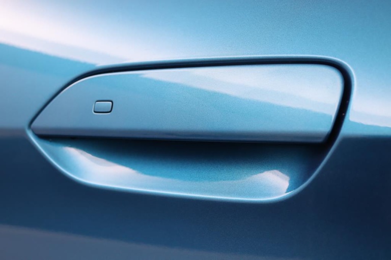 BYD DOLPHIN - Design 60.4 kWh 37