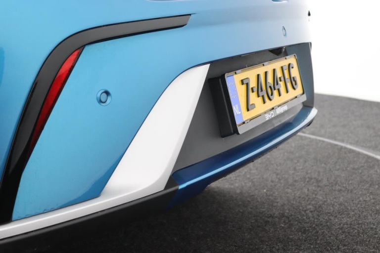 BYD DOLPHIN - Design 60.4 kWh 38