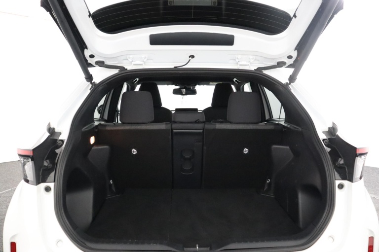 Toyota Yaris Cross - 1.5 Hybrid Dynamic Limited 19