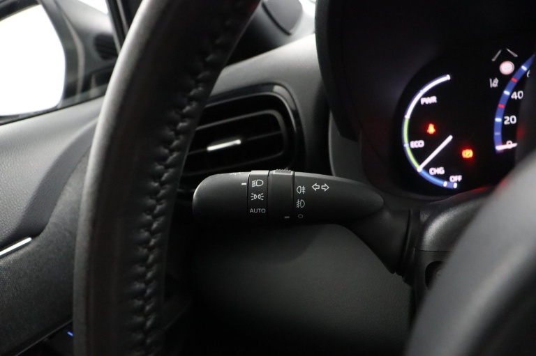Toyota Yaris Cross - 1.5 Hybrid Dynamic Limited 26