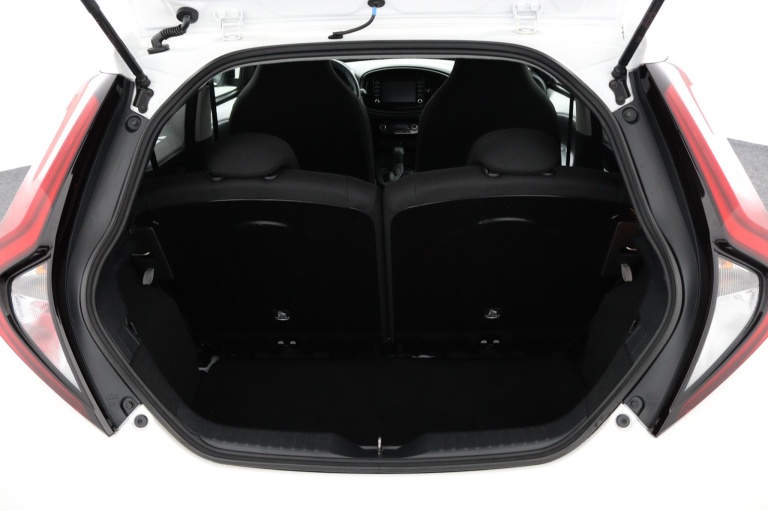 Toyota Aygo X - 1.0 VVT-i S-CVT first 24