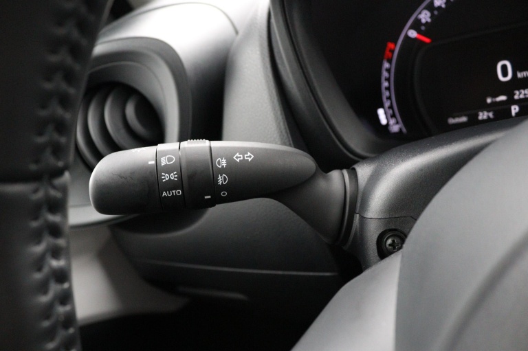 Toyota Aygo X - 1.0 VVT-i S-CVT first 30