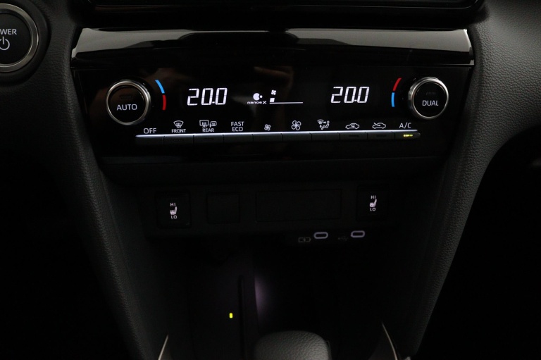 Toyota Yaris Cross - 1.5 Hybrid 130 Executive 16