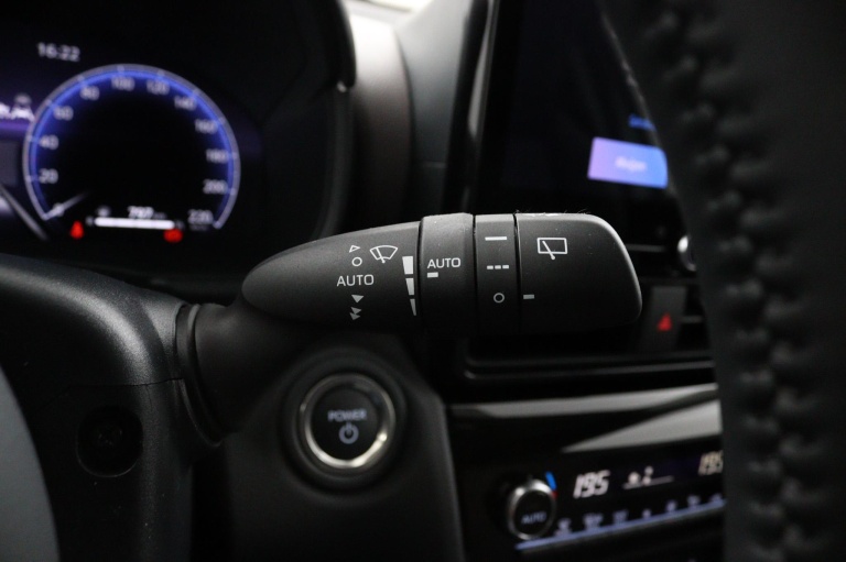 Toyota Yaris Cross - 1.5 Hybrid 130 Executive 22