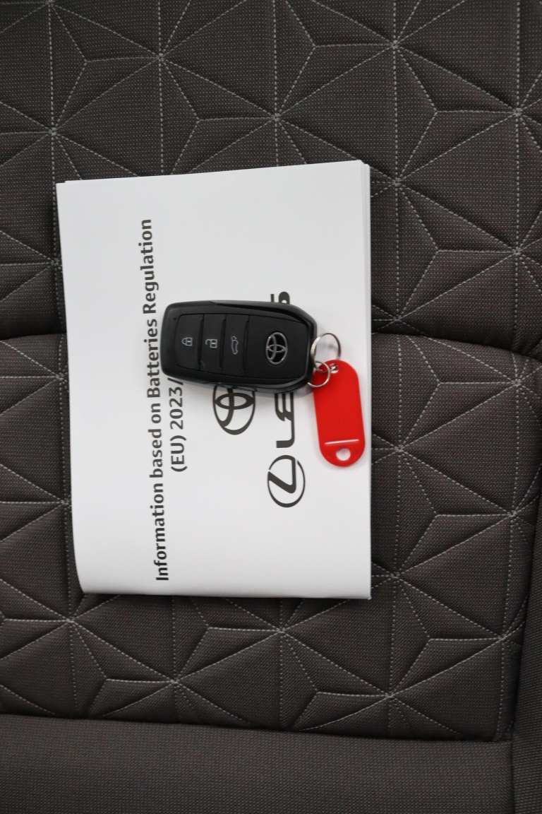 Toyota Yaris Cross - 1.5 Hybrid 130 Executive 23