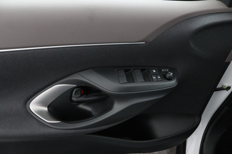 Toyota Yaris Cross - 1.5 Hybrid 130 Executive 30