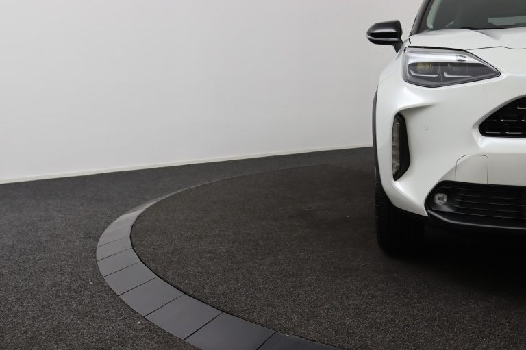 Toyota Yaris Cross - 1.5 Hybrid 130 Executive 34