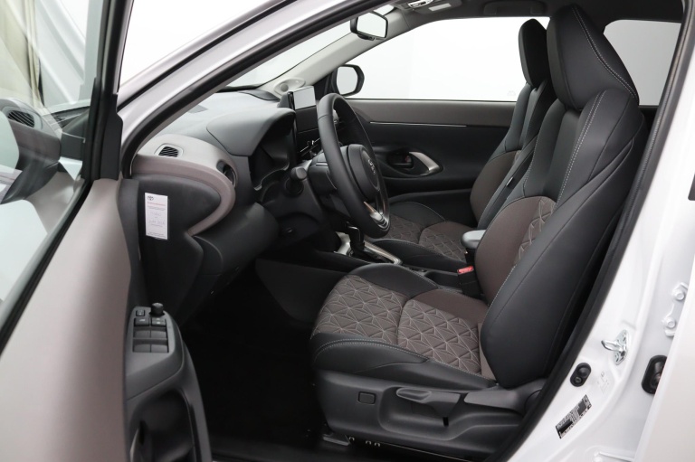 Toyota Yaris Cross - 1.5 Hybrid 130 Executive 9