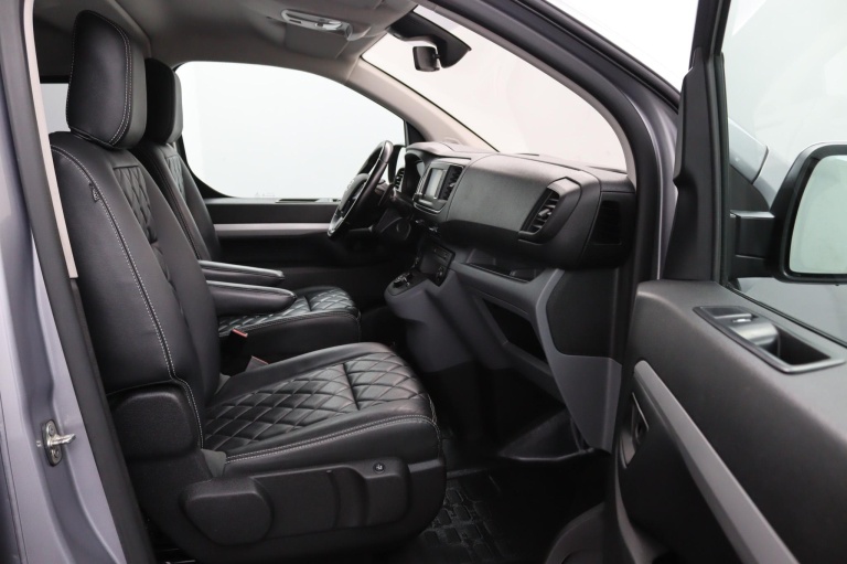 Toyota Proace Dubbele Cabine - Dubbele Cabine 2.0 D-4D 177pk Prof Automaat 12