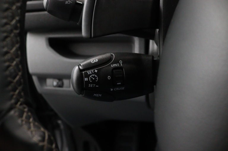 Toyota Proace Dubbele Cabine - Dubbele Cabine 2.0 D-4D 177pk Prof Automaat 23