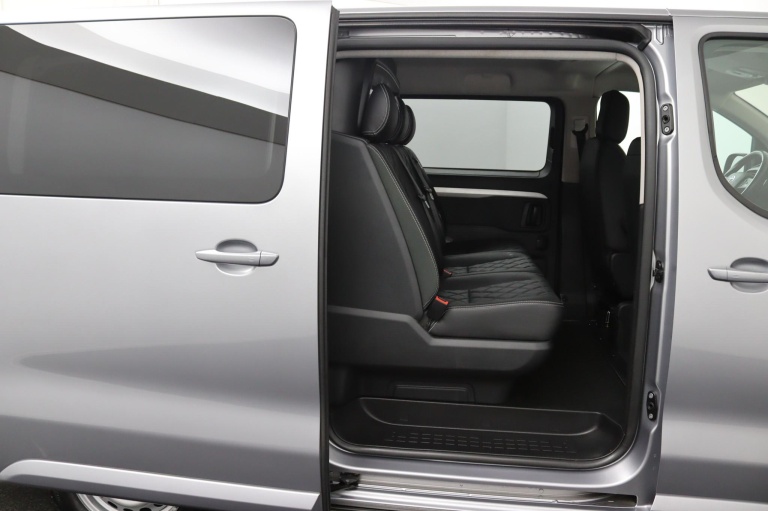 Toyota Proace Dubbele Cabine - Dubbele Cabine 2.0 D-4D 177pk Prof Automaat 27