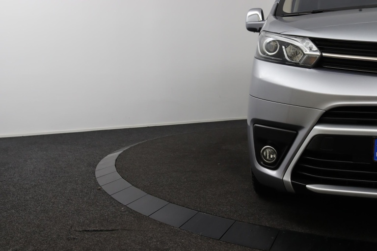 Toyota Proace Dubbele Cabine - Dubbele Cabine 2.0 D-4D 177pk Prof Automaat 33