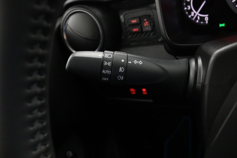 Suzuki Ignis - 1.2 Smart Hybrid Style 25