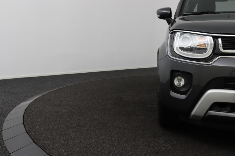 Suzuki Ignis - 1.2 Smart Hybrid Style 36