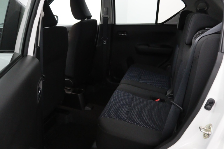 Suzuki Ignis - 1.2 Smart Hybrid Style 12
