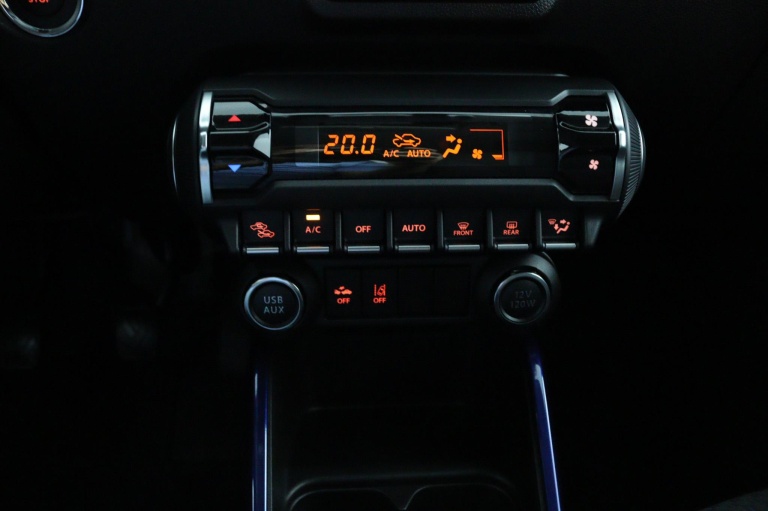 Suzuki Ignis - 1.2 Smart Hybrid Style 17