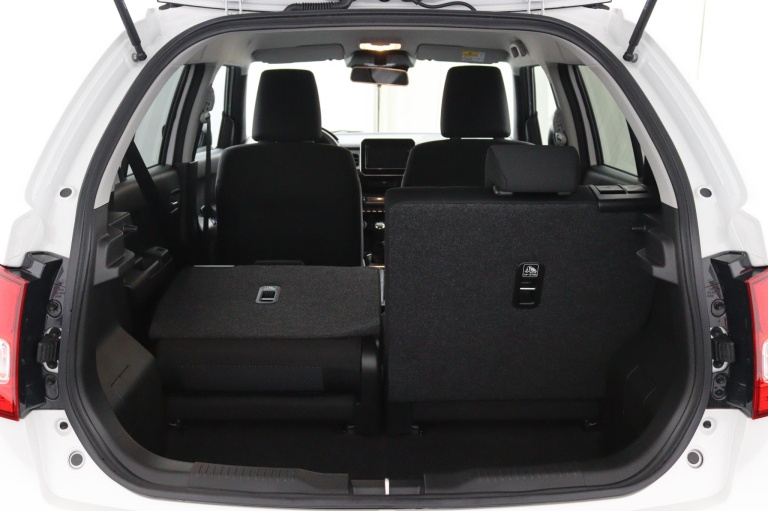 Suzuki Ignis - 1.2 Smart Hybrid Style 30