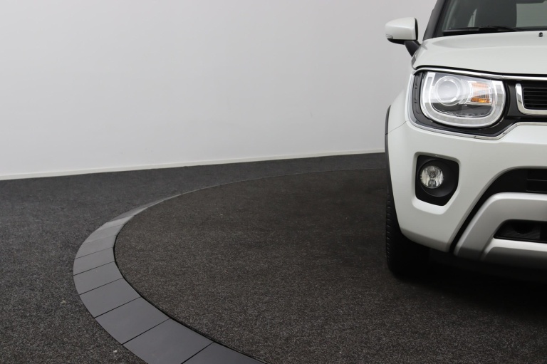 Suzuki Ignis - 1.2 Smart Hybrid Style 36