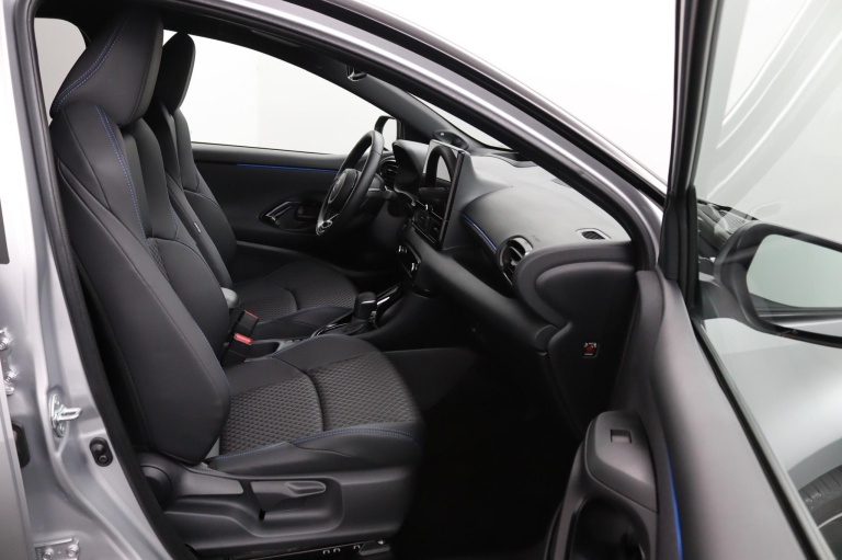 Toyota Yaris - 1.5 Hybrid 130 Launch Edition 10