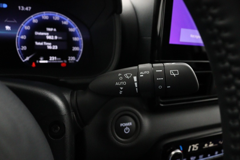 Toyota Yaris - 1.5 Hybrid 130 Launch Edition 23