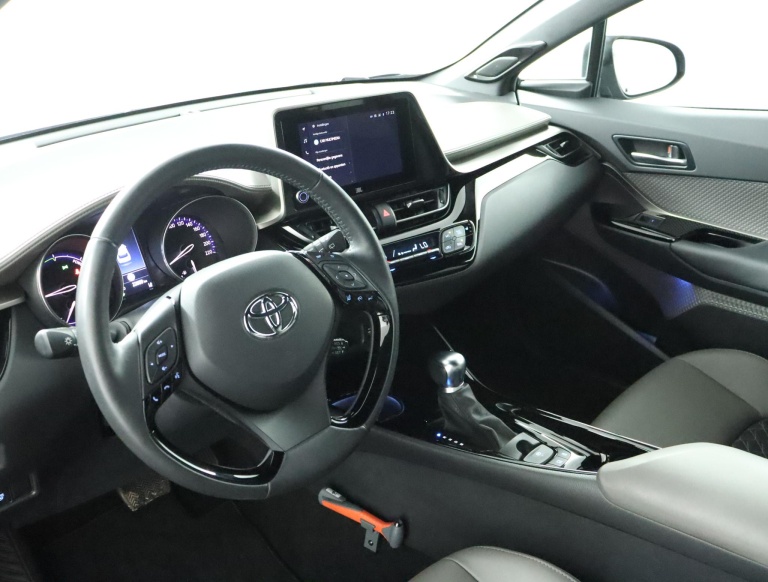 Toyota C-HR - 1.8 Hybrid Executive 66