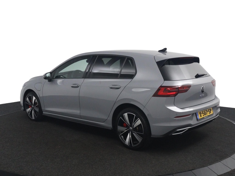 Volkswagen Golf - 1.4 eHybrid GTE 11