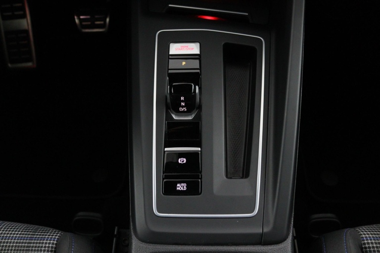 Volkswagen Golf - 1.4 eHybrid GTE 25