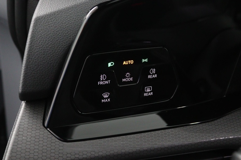 Volkswagen Golf - 1.4 eHybrid GTE 28