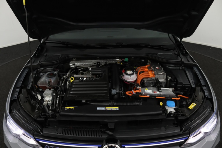 Volkswagen Golf - 1.4 eHybrid GTE 32