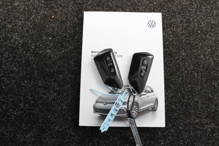 Volkswagen Golf - 1.4 eHybrid GTE 9