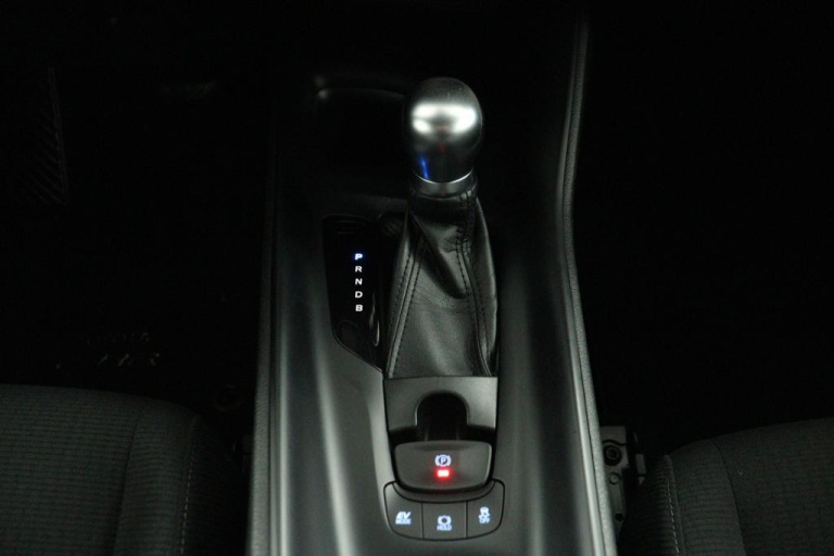 Toyota C-HR - 1.8 Hybrid Dynamic 25