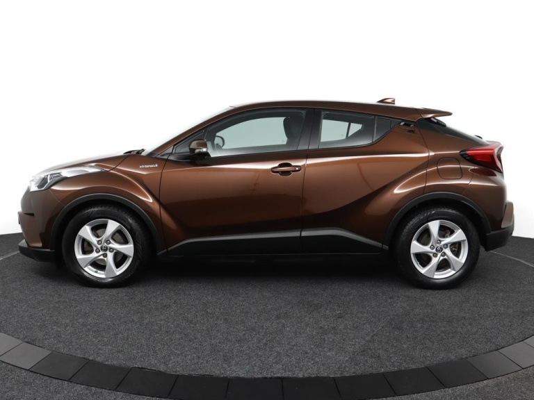Toyota C-HR - 1.8 Hybrid Dynamic 3