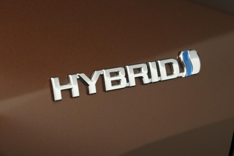 Toyota C-HR - 1.8 Hybrid Dynamic 36