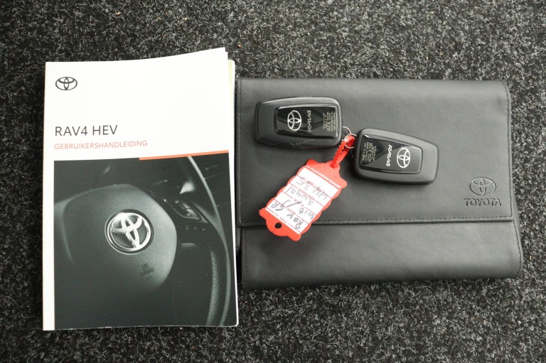 Toyota RAV4 - 2.5 Hybrid AWD GR SPORT 11